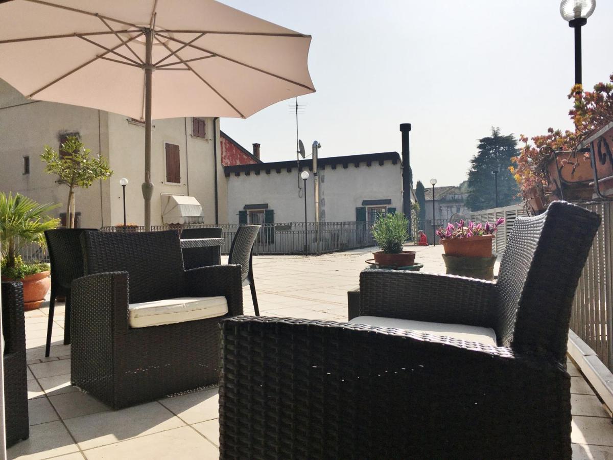 Casa Elisabetta Apartment Пескиера дел Гарда Екстериор снимка