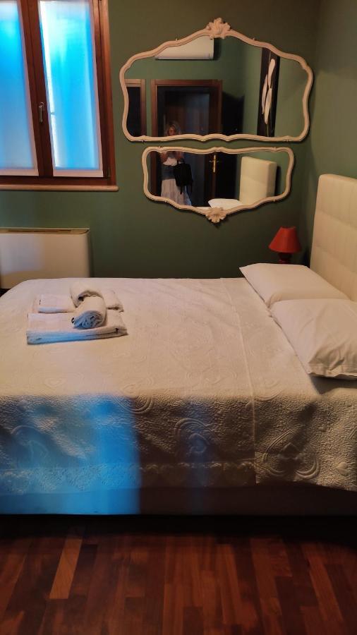 Casa Elisabetta Apartment Пескиера дел Гарда Екстериор снимка