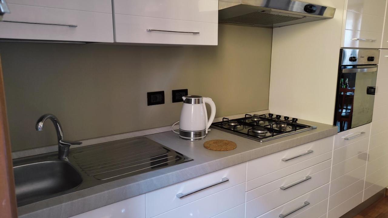Casa Elisabetta Apartment Пескиера дел Гарда Екстериор снимка