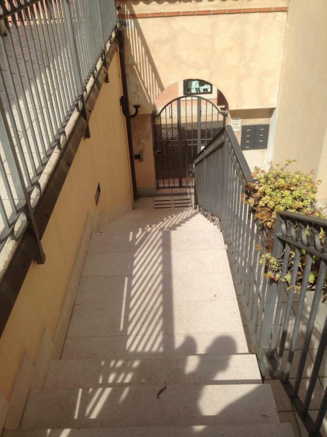 Casa Elisabetta Apartment Пескиера дел Гарда Екстериор снимка